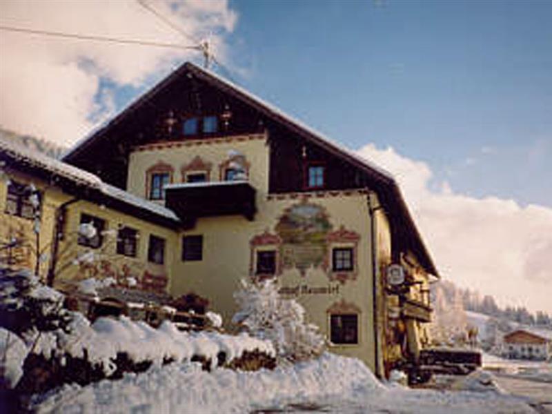 Gasthof Neuwirt Ellbögen Buitenkant foto